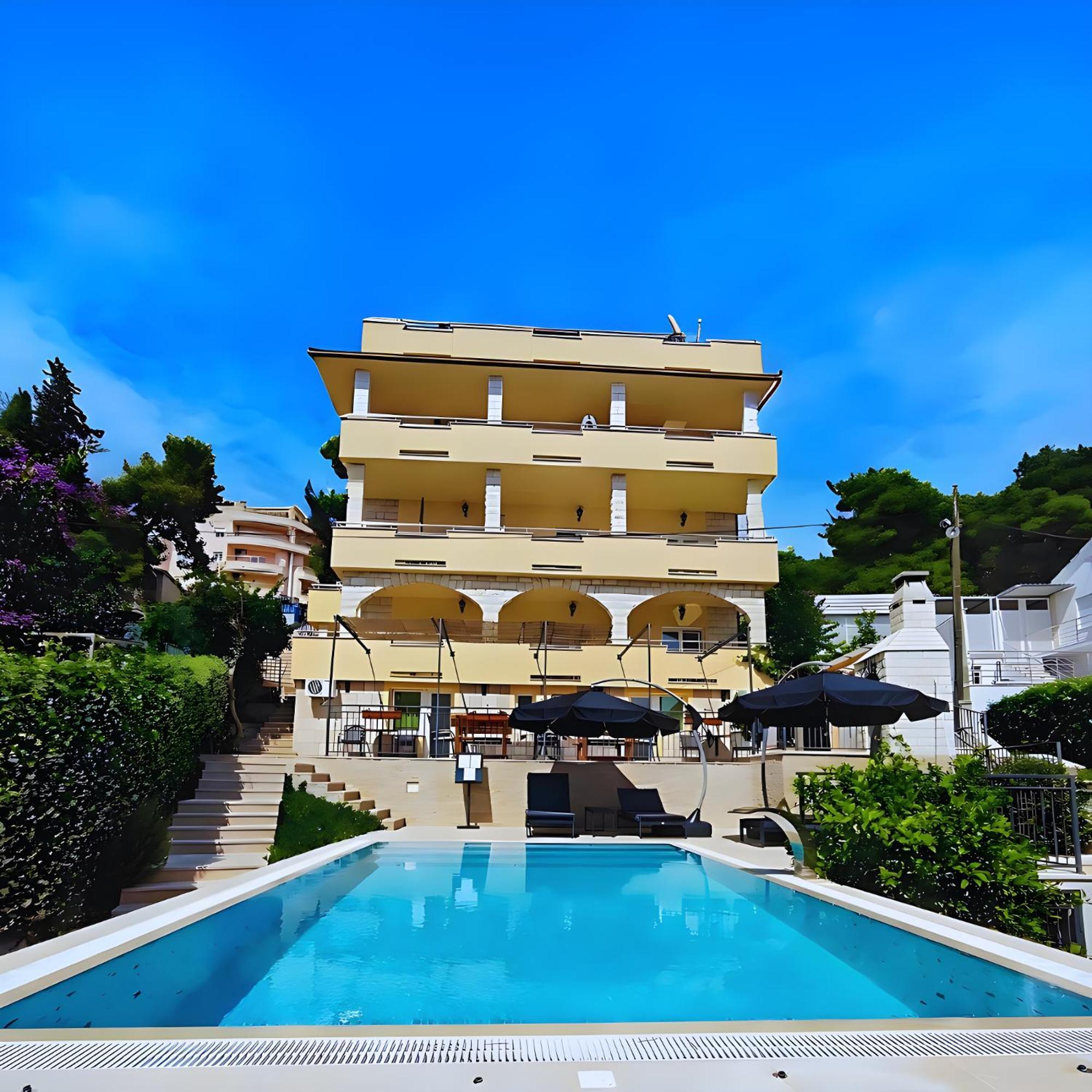 Villa Penava, Private Beach, Pool And 7Min To 特罗吉尔 外观 照片